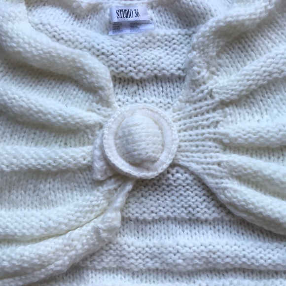 Studio 36 Stole - Picture 2 of 4